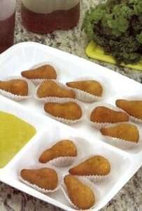 Coxinha de Galinha - Chicken Croquette