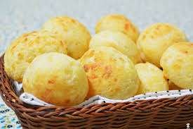 pao de queijo